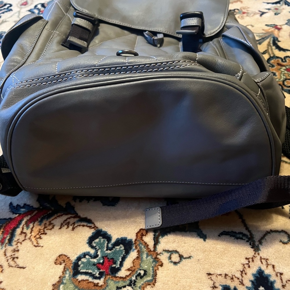 RARE rivington coach leather backpack - Picture 6 of 15